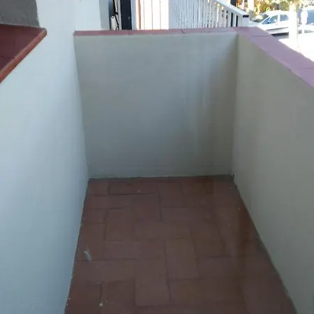 Apartamento Apartamento Renovado, Luminoso, A 300m De La Playa Ampuriabrava